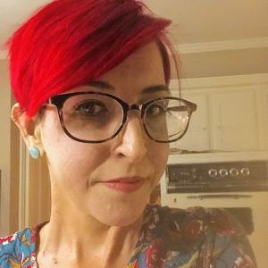 Joyce , 38, woman