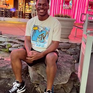 Devin, 25, man