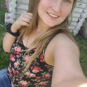 Monica Weiskopf|||, 32, woman