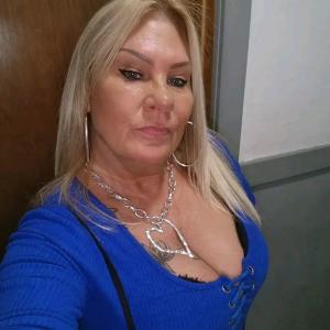 Prettydovelovely|||, 44, woman