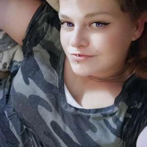 Holly Caddell Pastor|||, 44, woman